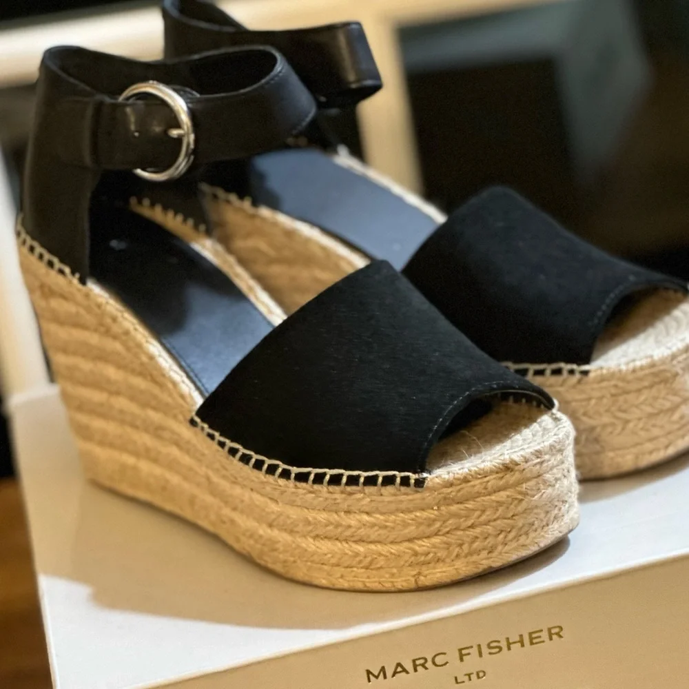 Marc Fisher ***brand new